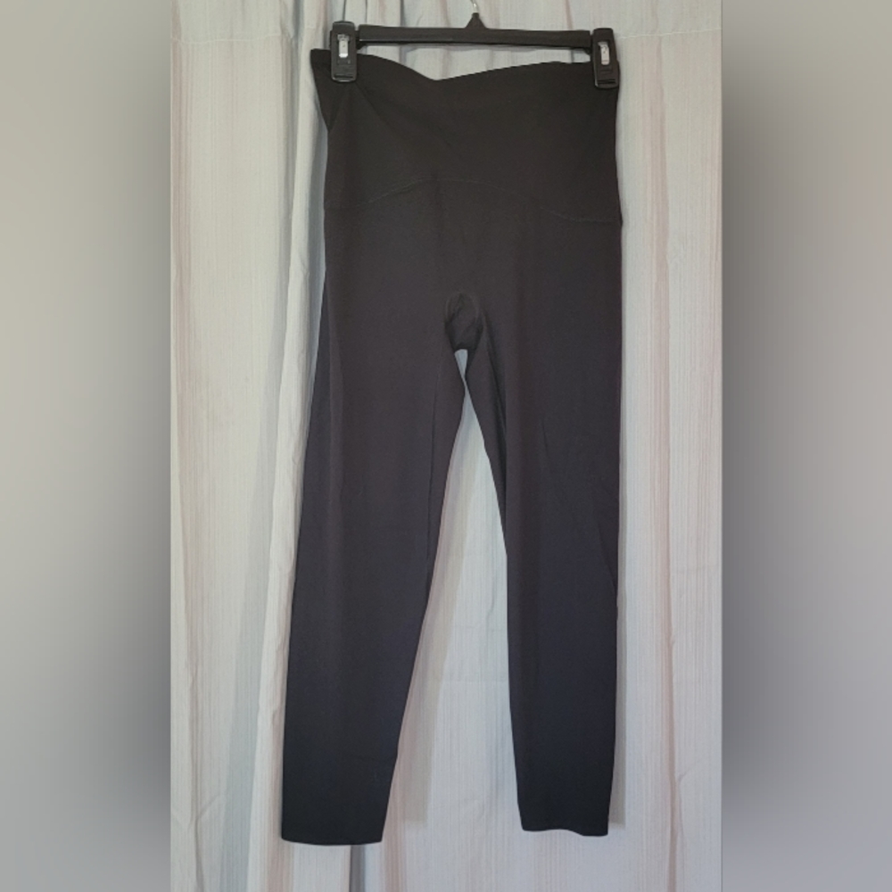 Spanx Booty Boost active 7/8 leggings black size large